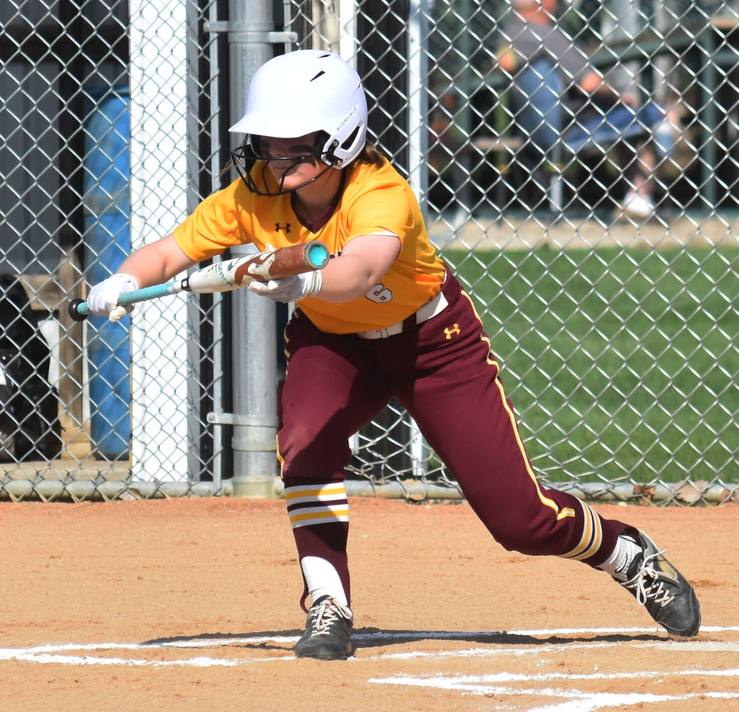 Jenesis McGuire bunt